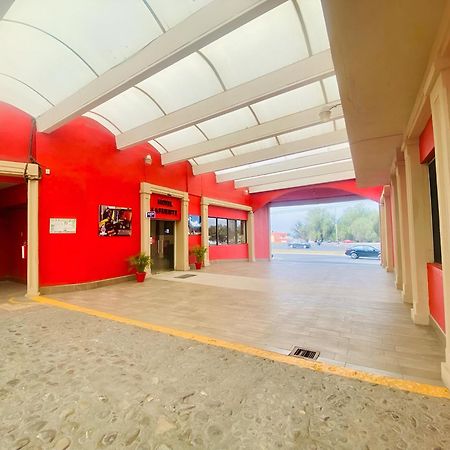 Hotel La Fuente, Saltillo Exterior photo