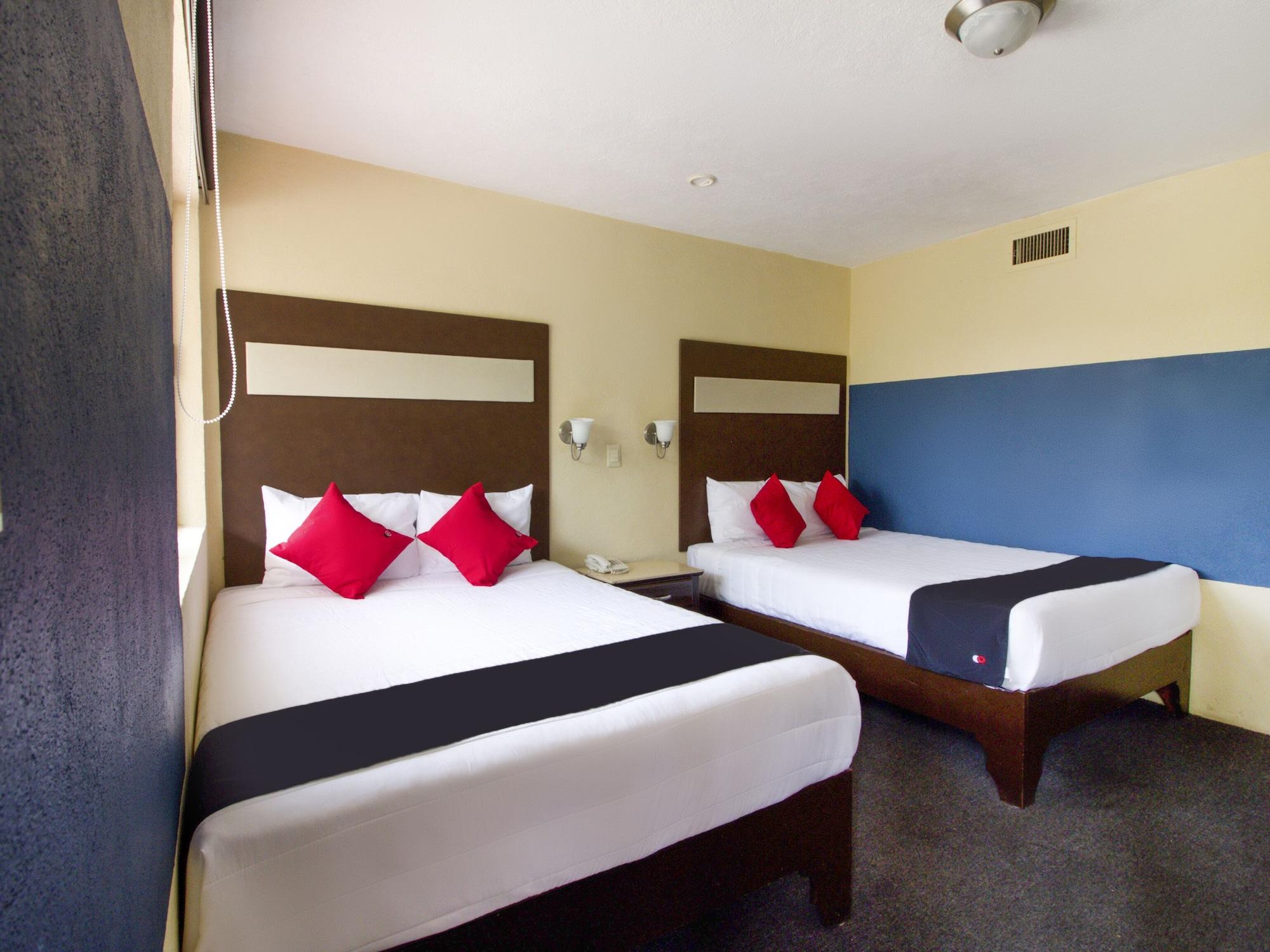 Hotel La Fuente, Saltillo Exterior photo