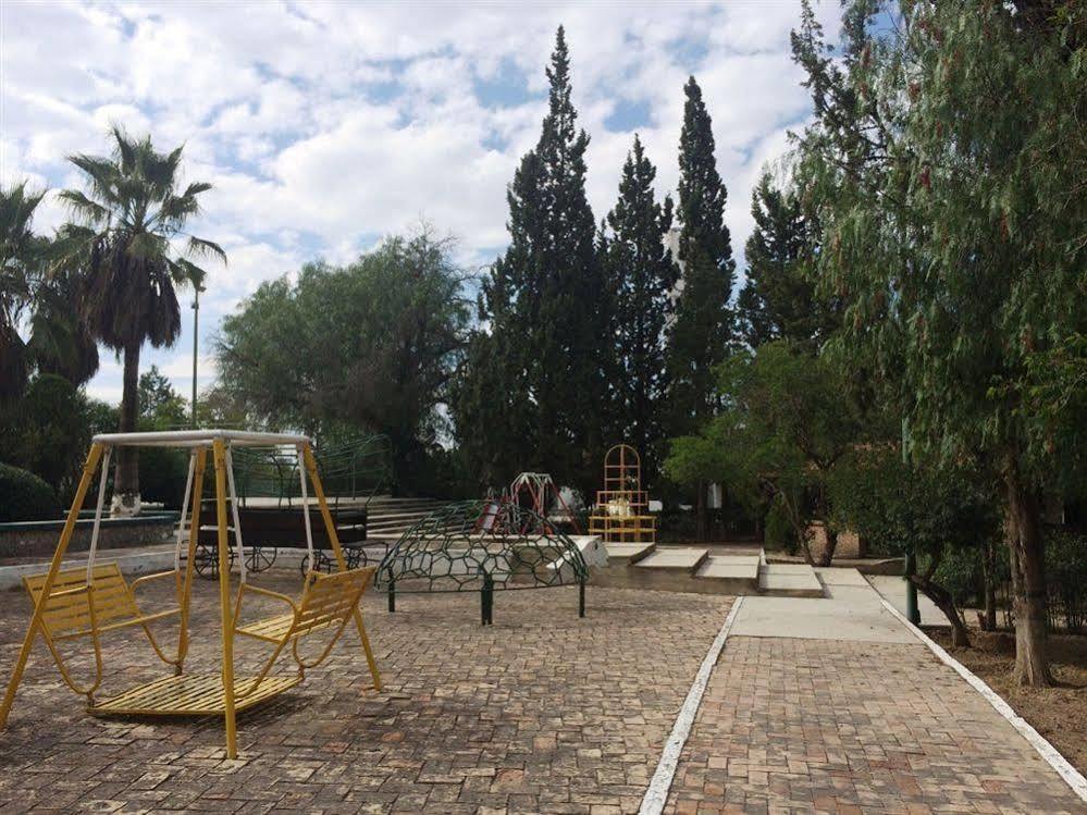 Hotel La Fuente, Saltillo Exterior photo